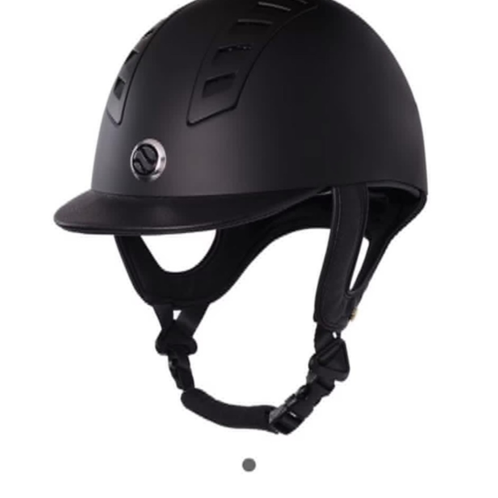 Trauma void EQ3 smooth shell Riding Helmet